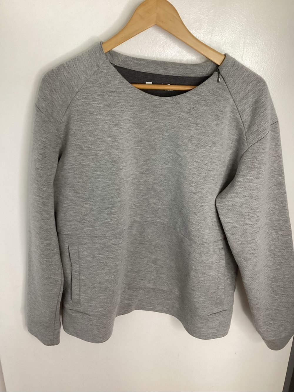 Xersion Light Gray Crewneck Sweatshirt L